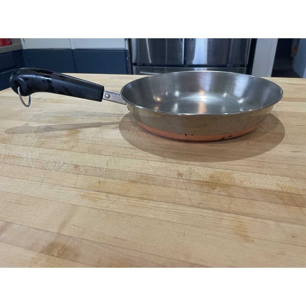 Revere Ware 9 Inch Frying Pan Copper Bottom Skillet Clinton, Illinois NO LID